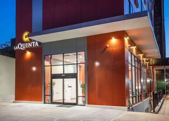La Quinta Long Island City New York